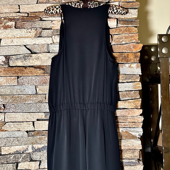 Stunning DVF Silk Romper with beaded bust detail. - Picture 7 of 8